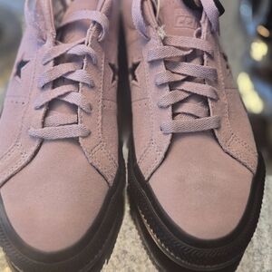 Converse Women's Pink Sneakers